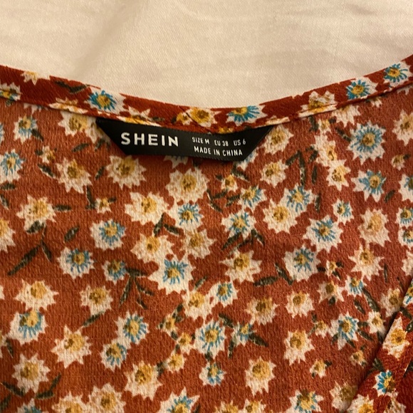 Top - Picture 2 of 2